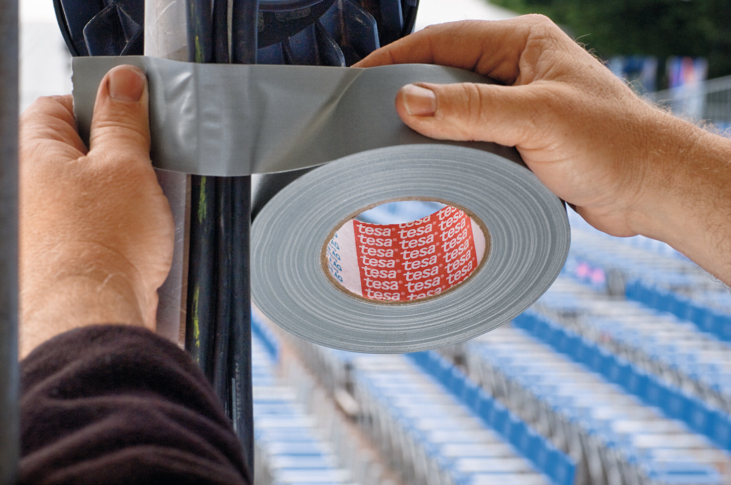tesa® 4688 Standard polyethylene coated cloth tape - tesa 04688 ap 004.jpg