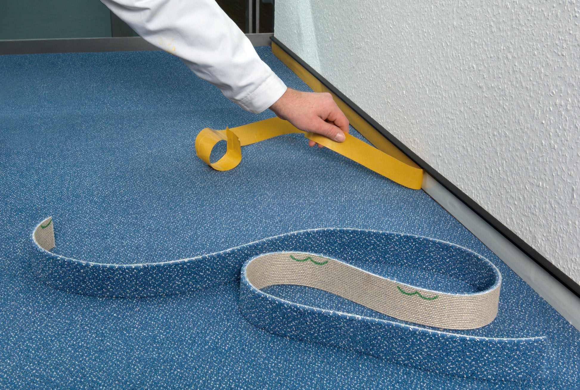 tesa® 64620 185 µm double-sided PP film tape - tesa 64620 ap 002.jpg